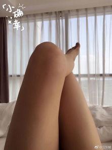 国产精品大白腿在线播放